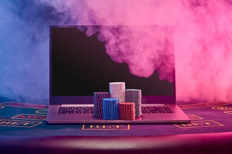 Antarmuka aplikasi mobile slot39 menampilkan menu permainan, sportsbook, dan opsi akun